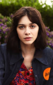 Profil: Brenna Longbottom