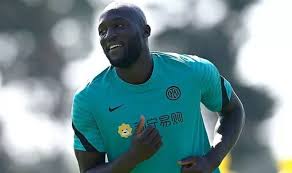 Ronaldo has scored five goals at euro 2020, two more than lukaku. 4tenewr75udinm