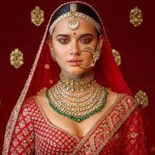 20 Sabyasachi Jewellery Pieces That Blew Our Minds Bridal Jewellery Indian Sabyasachi Bridal Sabyasachi Jewellery