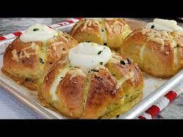 Korean Cream Cheese Garlic Bread Korean Street Food Recipe Simply Mama Cooks Youtube Korean Street Food Recipes Garlic Cheese Bread Food