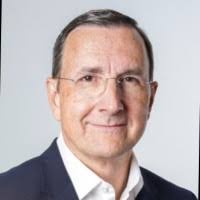 100+ perfiles de «Brelje»