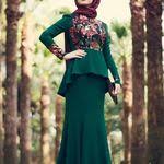 Studio Nish On Instagram Elifyakardesign Kapitoneetek Renksecenekleriyle Studionishte Hijabfashion Hijabchi Skirt Fashion Islamic Fashion Hijab Fashion