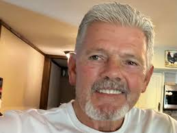 Hi all! I just wanted to introduce myself and share a photo I took I am 64  love Disneyland,sewing,Crocheting and cooking