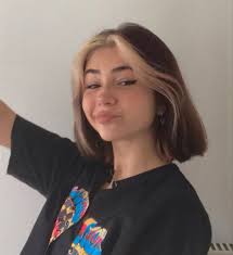 Bangs indie hair dye ideas. Pin By Á´± On Hair Short Hair Styles Short Dyed Hair Hair Streaks