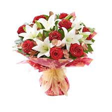 You can send flowers to canada from usa, uk, china, australia, canada, india, singapore, japan and indonesia to wish your dear ones residing there on birthdays, anniversaries, and housewarming occasions or festivals like christmas, new year, thanksgiving, hanukkah, valentine's day, diwali etc. Best Christmas Bouquets Good Housekeeping Reviews