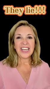 Carla Goff's Instagram, Twitter & Facebook