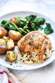 Stuffed Chicken Thighs With Spinach And Goat Cheese Is The Best 30 Minute Cast Iron Chicken Recipe Thanks Chicken Thigh Recipes Spinach Recipes Chicken Thighs