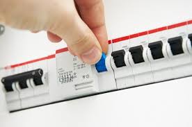 Upgrade your oem fuse box with an mgi automotive fuse panel (afp) that balances value and versatility while protecting your loads. Safe Fuse Box Wiring Diagram Channel Fast Difficulty Fast Difficulty Ladamabiancadiangioni It