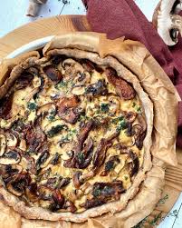 Tarte Aux Champignon Veggie Pate Brisee Sans Beurre In 2020 Food Vegetarian Breakfast