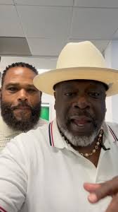 H-Town come thru!! 🔥🙌🏾 Meet @anthonyanderson and @cedtheentertainer, and  get 25% off our products! , 11AM, H-E-B MacGregor Market, 6055 South  Freeway, Houston, TX