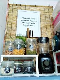 Kredit gambar kepada semua pemilik dapur comel. Wanita Ini Kongsi Idea Deko Dapur Kecil Ala Farmhouse Serius Cantik Kemas Mingguan Wanita