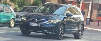 Maybe you would like to learn more about one of these? 2021 Volkswagen Tiguan Front End Scooped Debut Is Imminent Autoevolution