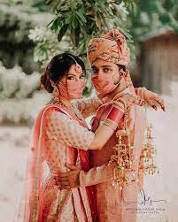 Top Professional Wedding Photographers In Lucknow For Your Nuptials Indian Wedding Poses Indian Wedding Photography Poses Bridal Mask