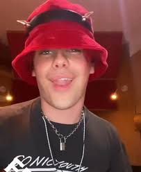 Pin de Andrew Michels em Dominic harrison funny