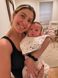 Amanda Klag's Instagram, Twitter & Facebook