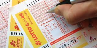 Aktuelle lottozahlen & quoten hier nachlesen. Lottozahlen Vom 12 12 2020 Lotto Am Samstag Aktuelle Gewinnzahlen Und Quoten Fur Ziehung Mit 11 Millionen Euro Im Jackpot Mz De