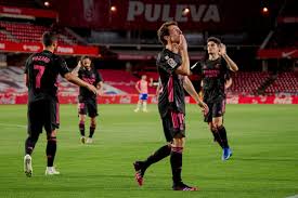 Real madrid's casemiro celebrates scoring his side's 2nd goal during the spanish la. Gqxpvva Elwogm