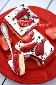 Leichte Erdbeerschnitte Kuchen Und Torten Rezepte Kuchen Und Torten Erdbeerkuchen Rezept