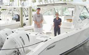 Find your offshore center console boat easily amongst the 49 products from the leading brands (boston whaler, wellcraft, mako marine,.) on nauticexpo, the boating and maritime industry specialist for your professional purchases. Top 10 Center Console Fishing Boat Manufacturers In 2020 Boat Trader Blog