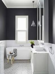 Si la photo photo déco salle de bain gris et blanc vous a séduit, retrouvez là ici en pleine résolution avec également toutes ses infos (thématique photo salle de bain gris et blanc). Idees Deco Pour Une Salle De Bain Grise Deco Cool