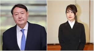 윤석열 전 검찰총장이 '김건희 동거설' 보도한 열린공감TV와 경기신문 등을 강력 법적 조치하겠다고 밝혔다 | 허프포스트코리아