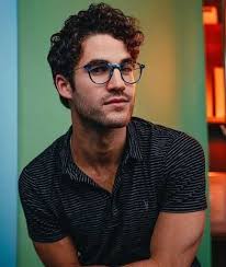 Darren criss' 'hedwig and the angry inch' makeup tutorial. Darren Criss Bio Net Worth Movies Affair Wife Height Emmy Golden Globe 2019 Awards Age Facts Wiki Glee Parents Mother Married Height Gossip Gist