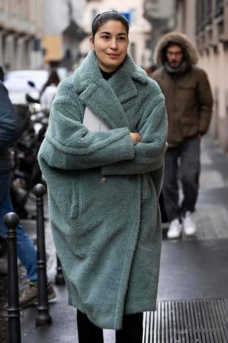 36 Cozy and Cute Snow Outfits That Make Leaving Your House Exciting