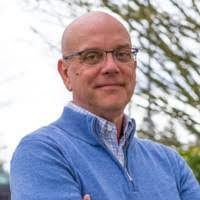 Douglas Dellinger's Instagram, Twitter & Facebook