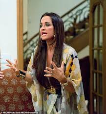 30, 2020, in waukegan, ill. Lisa Vanderpump Denies Kyle Richards Claim She Dined And Dashed Geeky Craze