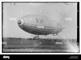 R 34 hi-res stock photography and images - Alamy