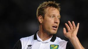 Sky Bet Championship: Leeds boss Neil Redfearn targets Luciano Becchio deal 