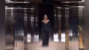 El aspecto de demi moore estaba muy cambiado y la prensa del sector lo destacó. Njkswao0oeuxhm