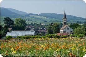 pin auf favorite places spaces