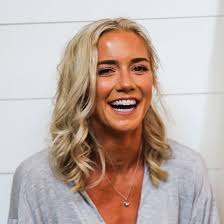 Lena Capps and Lucas Moran 's Wedding Website