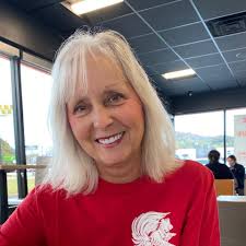 Hey everyone, what do you think I should do? I received an offer from Aya  for New Orleans but haven't accepted it yet, I still have the option. I'm  hearing that Oregon