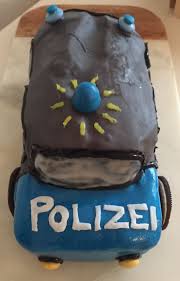 Das ist das neue ebay. Polizeiauto Fur Die Polizeiparty Einen Kastenkuchen Backen Ein Stuckchen Davon Absch Polizei Kuchen Kindergeburtstag Polizei Kuchen Muffins Kindergeburtstag