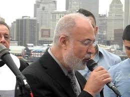 Ahmed jaber is an actor, known for second generation (2000). Dr Ahmad Jaber Dawood Mosque Reads From Qu Ran Brooklyn Heights Promenade Sept 11 2011 Youtube