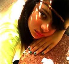 Alexis Pineiro's Instagram, Twitter & Facebook