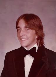 Here we go again! Some more senior pics! ❤️🖤❤️🖤❤️🖤