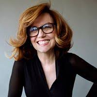 Deb Bishop's Instagram, Twitter & Facebook