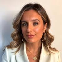 Melanie Sweeney's Instagram, Twitter & Facebook