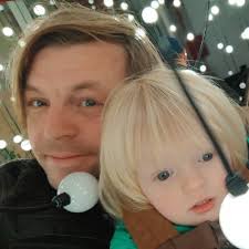 Thomas Shutt (@ThomasShutt)