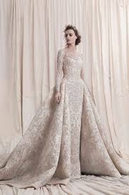 Uzun Kollu Prenses Ve Incili Tasli Gelinlik Modeli M 2353 Beautiful Wedding Dresses Wedding Dresses Ball Gowns Wedding