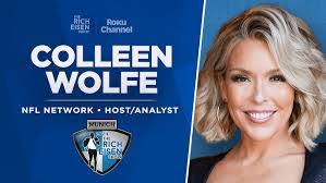 Colleen Wolfe's Instagram, Twitter & Facebook