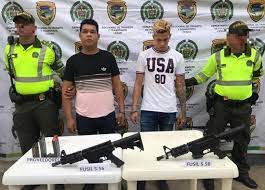 .iván duque, calificó de un acto cobarde y miserable el ataque a una base de la fuerza aérea, ubicada en yopal, en el departamento del casanare, y añadió que todo indica que el atentado va. Venezolanos Involucrados En Presunto Plan Para Atentar Contra Duque Rcn Radio