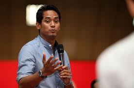 Bn youth chief khairy jamaluddin said they should allow sarawak bn under the leadership of tan sri adenan satem to proceed with the implementation of development programmes for the local youth. Khairy Jamaluddin Just Made A Poyo Dad Joke And It Has Been Retweeted Over 25 000 Times