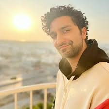 s̑̈umo🥀 (@ahadistann) • Instagram photos and videos