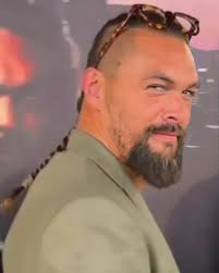 Yo we need to say the truth about Jason 🙄🙄. The ashy face and lips is  crazy!!