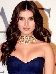 Tara sutaria started her television career as a child artist in 2010 with disney india's big bada boom. Datei Tara Sutaria At Sabyasachi Event In 2019 Crop Jpg Wikipedia