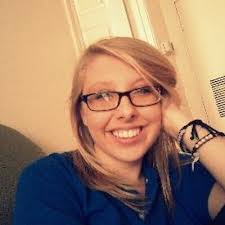 Stephanie Ewing✌ (@heystephanie09)